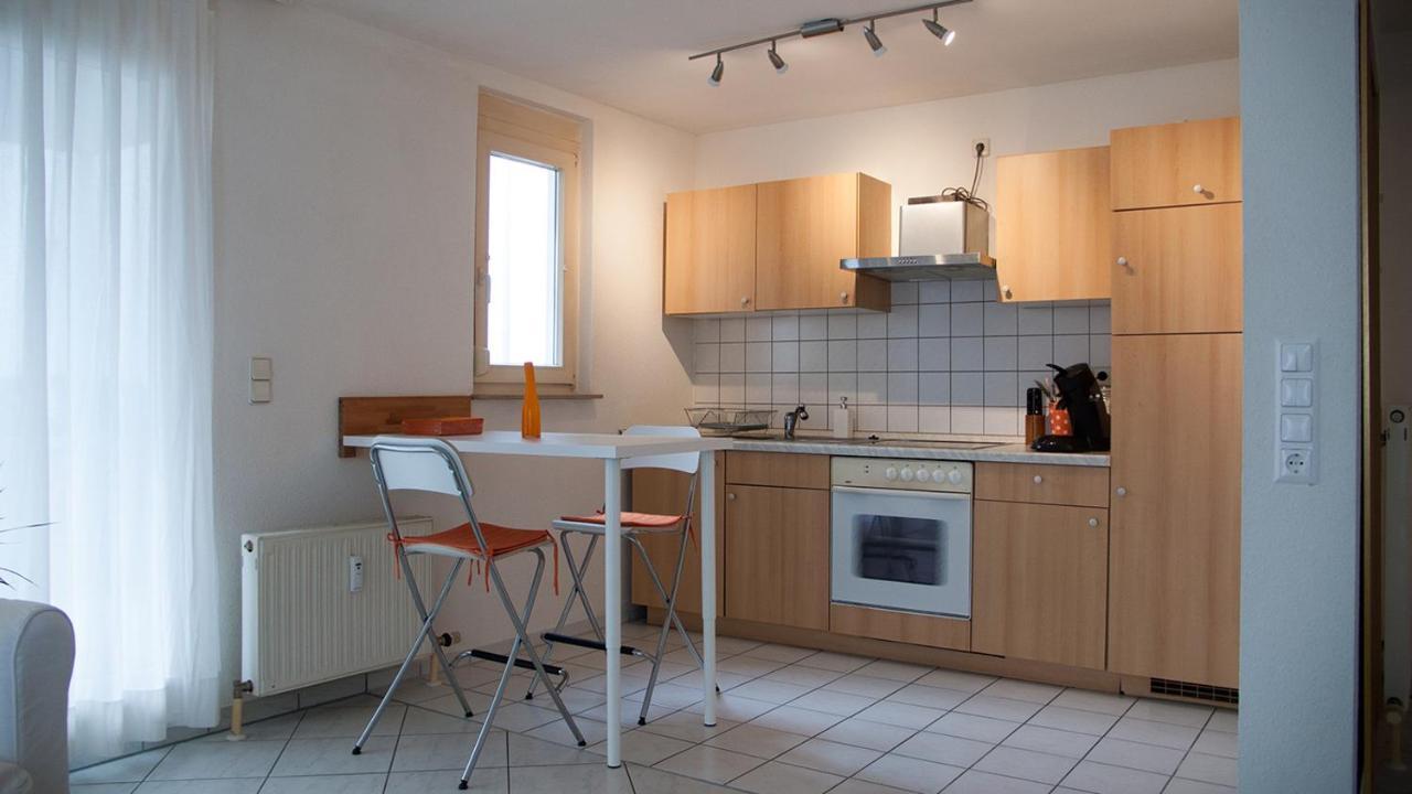 Gemuetliche Wohnung Mit Sonniger Terrasse Bietigheim-Bissingen Exterior foto