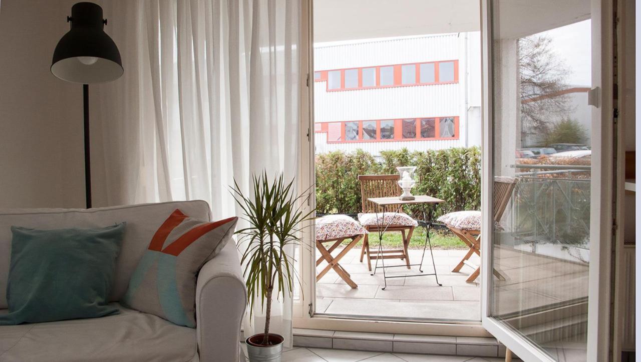 Gemuetliche Wohnung Mit Sonniger Terrasse Bietigheim-Bissingen Exterior foto